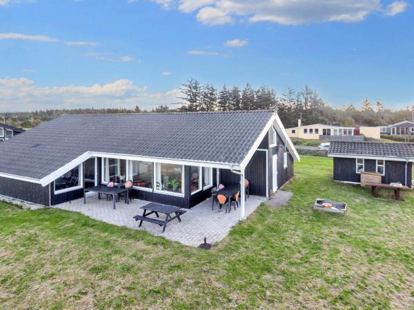 Na foto é possível ver o objeto Holiday Home Near Scenic Limfjord localizado na cidade de Trend.