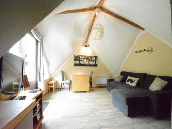 Foto 2: Chalet in Gesves with Roof Terrace, Garden, BBQ