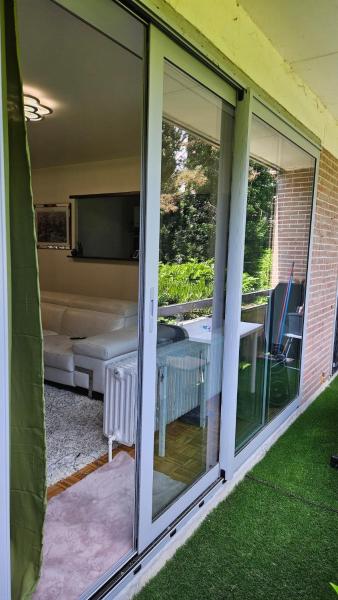 Chambre meublée chez l'habitant a uccle, Брюссель