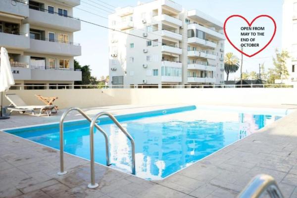 Lazuli Urban Luxury -2 bedroom with Pool, Larnaca