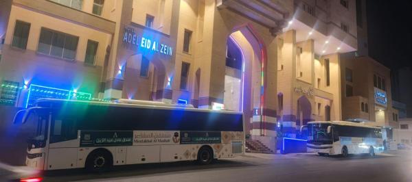 A la foto es mostra l'objecte Hotel Adil Alzen situat a la ciutat de Al ‘Azīzīyah.