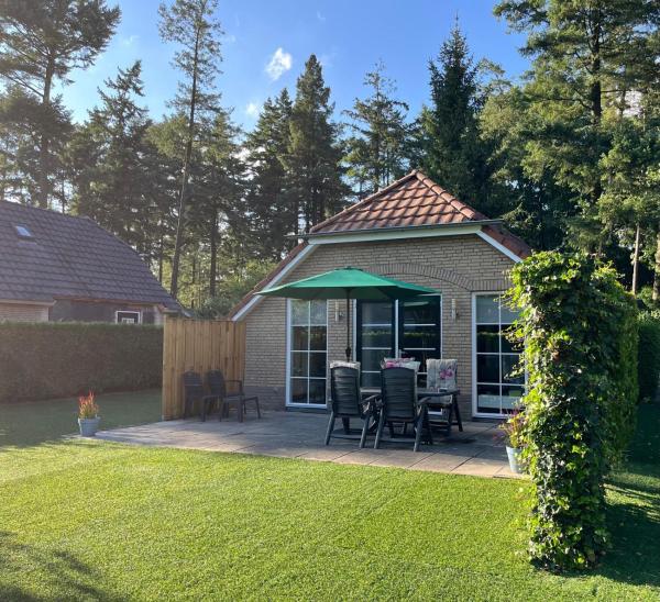 Vakantiehuisje In Lunteren Aan De Rand Van Het Bos - Veenendaal