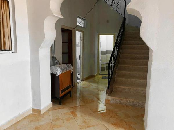 La photo montre l'objet Honaine Oasis & Plage et Nature situé dans la ville de Ghazaouet.