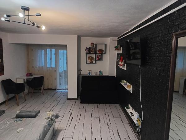 照片显示了位于Deva市的Flat in Deva物件。