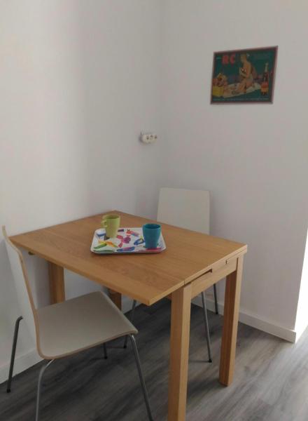 Pequeno apartamento com terraço, Lisabon