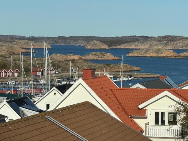 En la foto se muestra el objeto Kungshamn - Fisketången ubicado en la ciudad de Hovenäset.