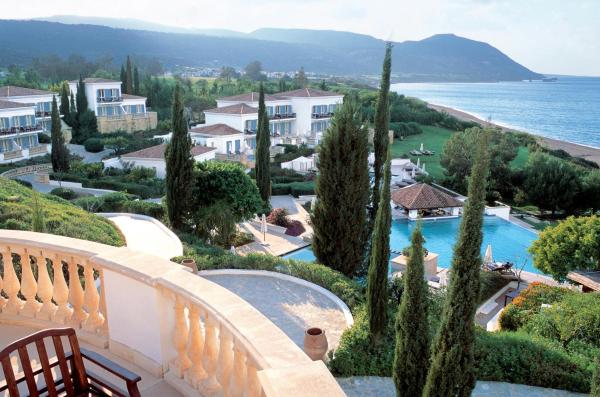 Anassa photo 1