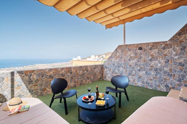 På billedet ses objektet Casa del Roque Stunning Ocean View beliggende i byen Adeje.