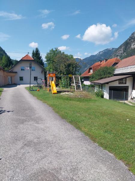 Kuvassa näkyy kohde Ruheoase Sternig, joka sijaitsee kaupungissa Bad Bleiberg.