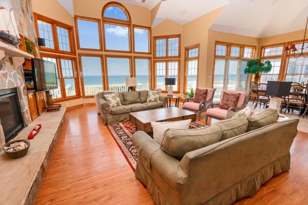 Fotografie 8: OCEANFRONT, Ocean views, beach access, Pool, PI139, Pine Haven