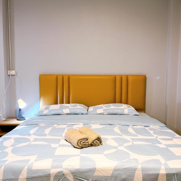 På billedet ses objektet Wanderlust Homestay Ranong beliggende i byen Ranong.