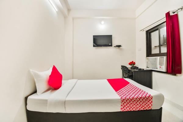 På billedet ses objektet Hotel O Q7 beliggende i byen Tīrath.