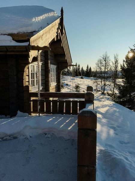 Auf dem Foto ist das Objekt Log Cabin With Views Of Jotunheimen Mountains in der Stadt Gålå zu sehen.