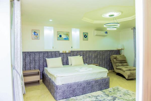 På billedet ses objektet Cozy Spacious BDR Fast Wi-Fi Games beliggende i byen Abuja.