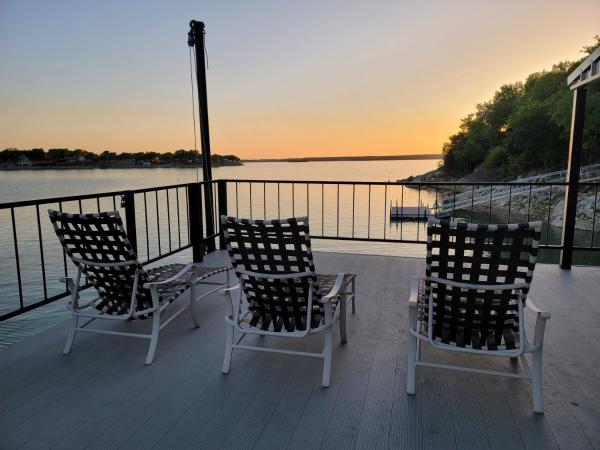 A la foto es mostra l'objecte The Lookout At Lakewood, By M Host situat a la ciutat de Bridgeport.