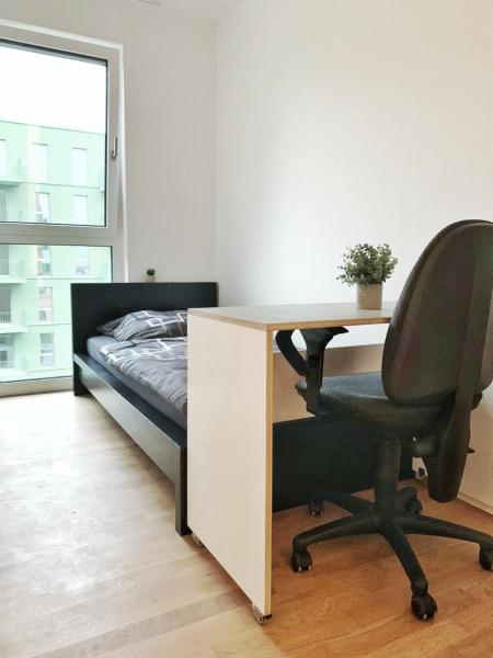 HolidayHome Apartments I Private Room in Shared Apartment, Berlin