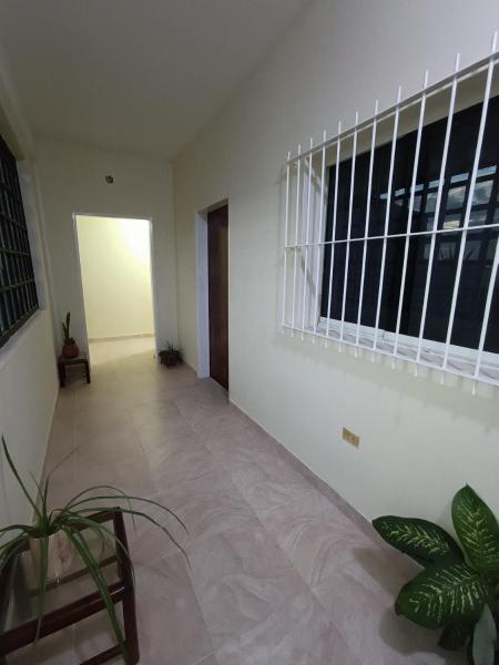 写真にはシダード・グアヤナ市にあるMini apartamento 2 habitacionesが写っています。