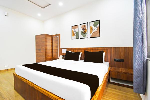 A la foto es mostra l'objecte Hotel O Mana Camp Near Airport situat a la ciutat de Rāipur.