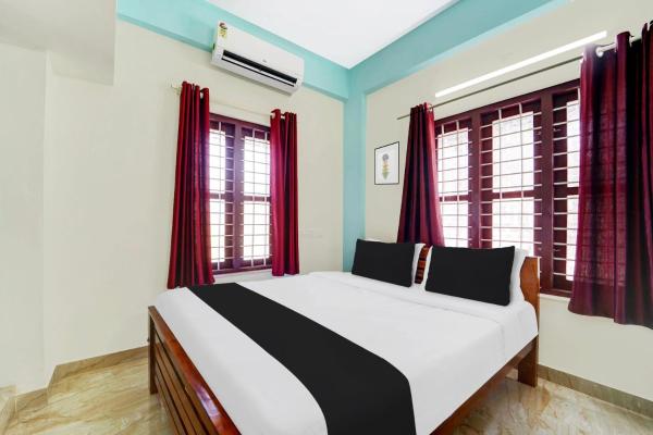 På billedet ses objektet Hotel O Kazhakuttam Vadakkumbhagam beliggende i byen Murukkumpuzha.
