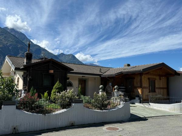 På billedet ses objektet La maison de vali beliggende i byen Aosta.