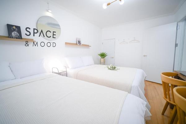 Billede 2: SPACE & MooD