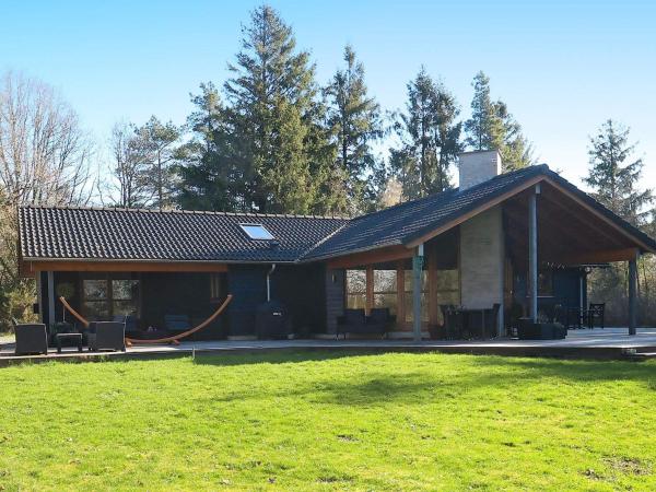A la foto es mostra l'objecte 8 person holiday home in Skals-By Traum situat a la ciutat de Knud.