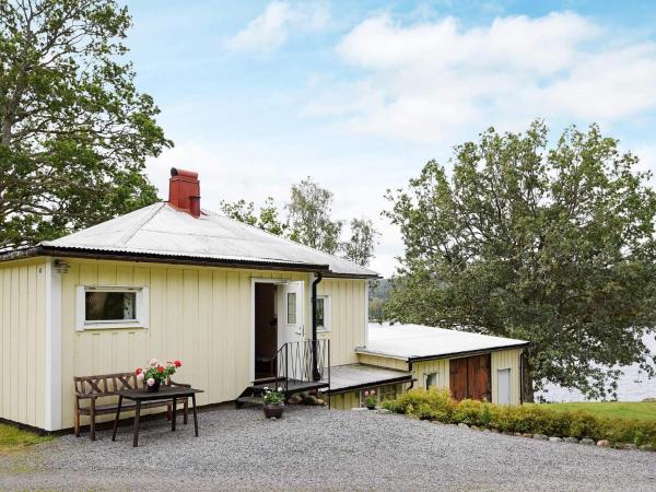 Auf dem Foto ist das Objekt 5 person holiday home in BULLAREN-By Traum in der Stadt Fagerhult zu sehen.