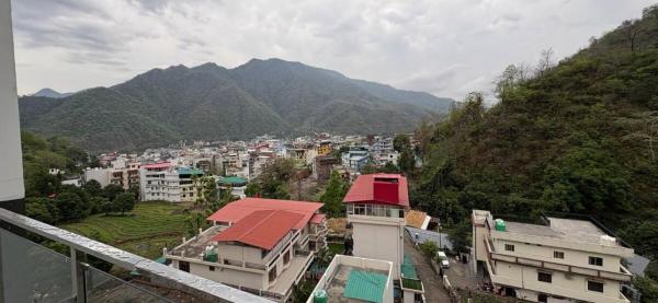 Bilde 8: Flat in Rishikesh,sukoon,free parking,100mpbs speed wifi