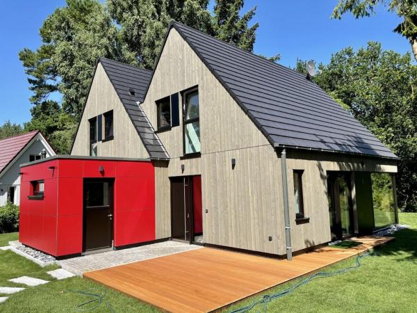 Holiday home in Zingst with swimming pool, Zingst