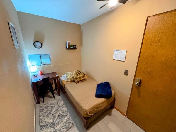 A la foto es mostra l'objecte L8 Habitación Moderna a Pasos de la Central situat a la ciutat de Morelia.