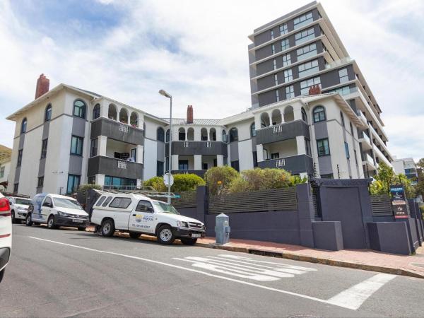 Warwick Mansions 2 & 3 - Cape Town