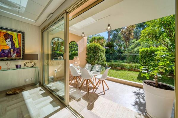 REF 1413 - Cannes Center Appartment for rent photo 2