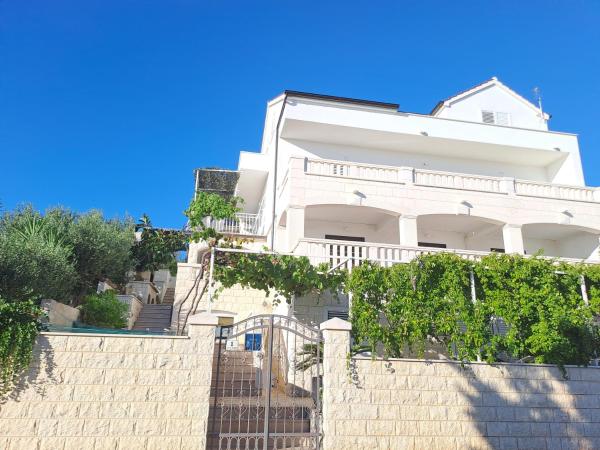 Apartments Topo - Hvar