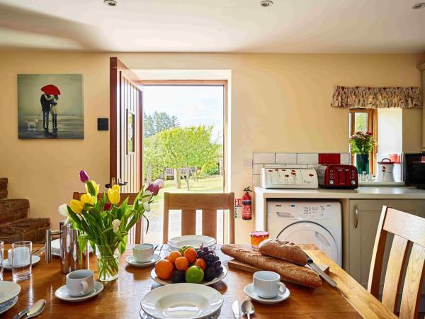 På billedet ses objektet The Ash Cottage beliggende i byen Brecon.