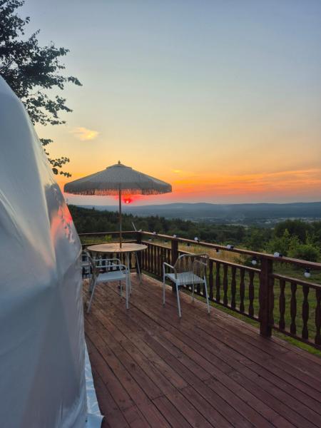 På billedet ses objektet Glamping Agro Marzenie beliggende i byen Krajno.