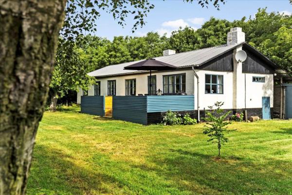 5532 ØStermarie - Kirkebyvej 35 - Bornholm