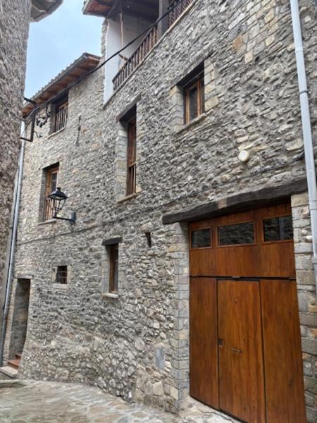 La Fresona ,Gombrèn, Gombreny
