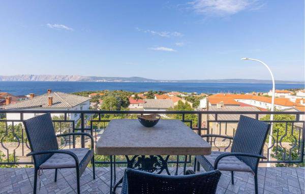 Awesome Apartment In Novi Vinodolski, Novi Vinodolski