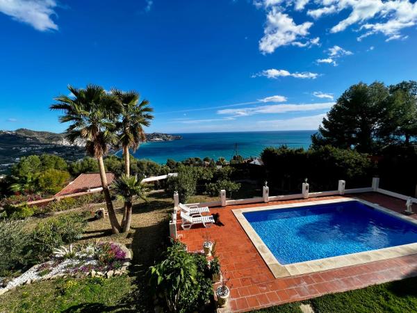 Villa Marietta, Private Pool Villa With Sea Views And Terrace, Perfect For Families And Remote Stays - Costa Tropical