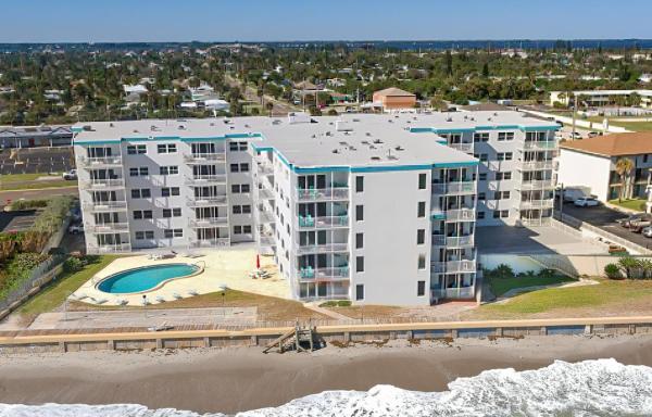 På billedet ses objektet Turtle Time Suite beliggende i byen Satellite Beach.