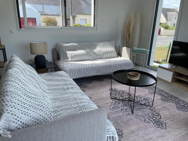 A la foto es mostra l'objecte Jolie maison neuve proche du Guilvinec et des plages situat a la ciutat de Plomeur.