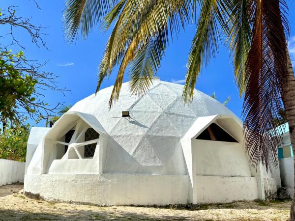 House With Pool, Rooftop, Terrace & Bar, Ac - Yucatán