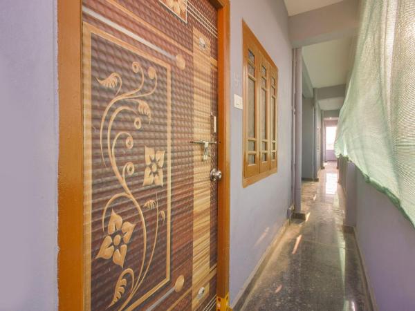 A la foto es mostra l'objecte Hotel O AM Luxury AC ROOM'S situat a la ciutat de Farrukhnagar.