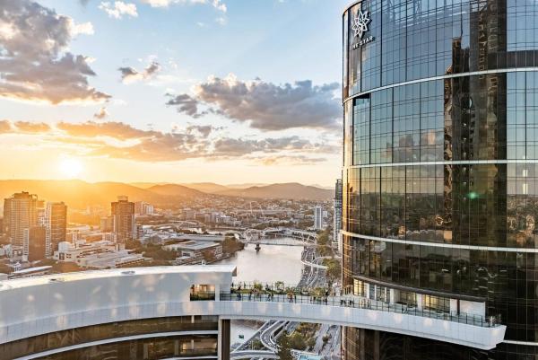 Bilde 7: 3Bed Apt in Queen's Wharf - level 33 City and Riverview with Carpark