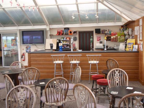 Foto 5: Chalets & Lodges at Atlantic Bays Holiday Park