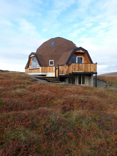 照片显示了位于Thingeyjarsveit市的Hálfkúla Goðafoss物件。