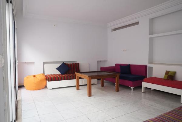 På billedet ses objektet Bel étage à Hammamet avec terrasse beliggende i byen Hammamet Sud.