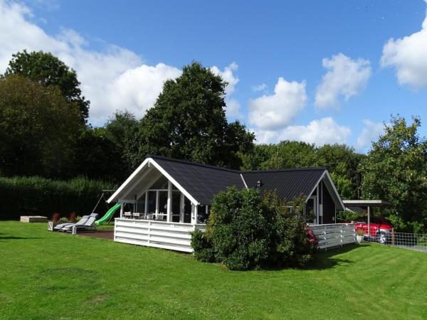 Na fotografii je vidět objekt Holiday Home Aulis - 230m from the sea by Interhome nacházející se ve městě Sarup.