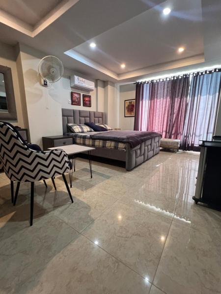A la foto es mostra l'objecte Cozy one Bed Appartment with Balcony 103 situat a la ciutat de Malot.