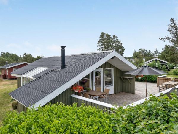 A la foto es mostra l'objecte Holiday Home Arlette - 1-8km from the sea by Interhome situat a la ciutat de Blåvand.